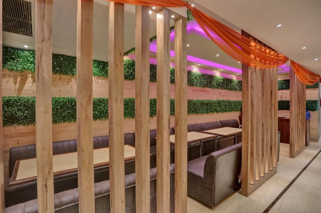 Townhouse Jp Grand Near Mayapuri Chowk New Delhi Hotel
