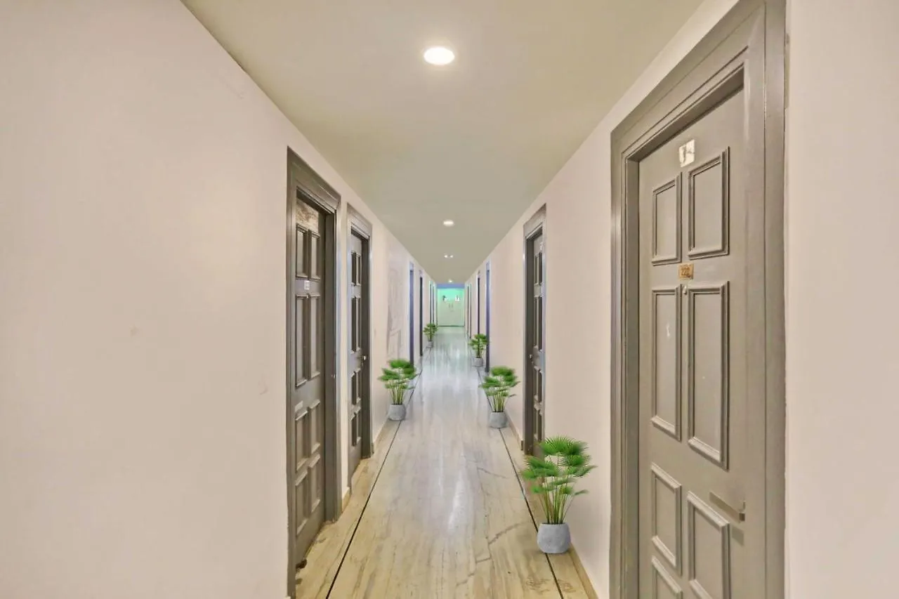 Townhouse Jp Grand Near Mayapuri Chowk New Delhi Hotel