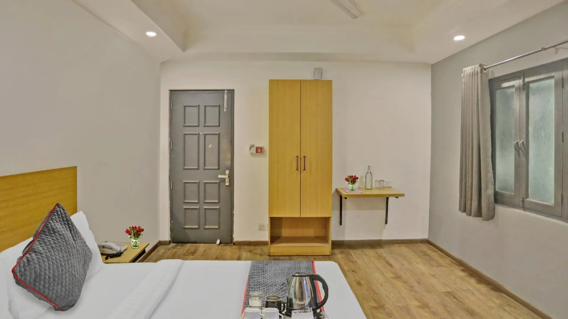 Townhouse Jp Grand Near Mayapuri Chowk New Delhi India